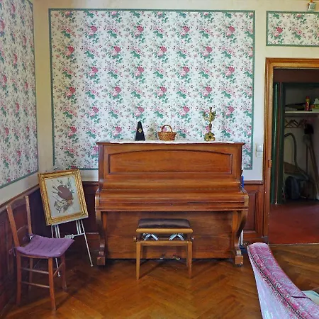 Holiday La Romanesque Tatil Evi